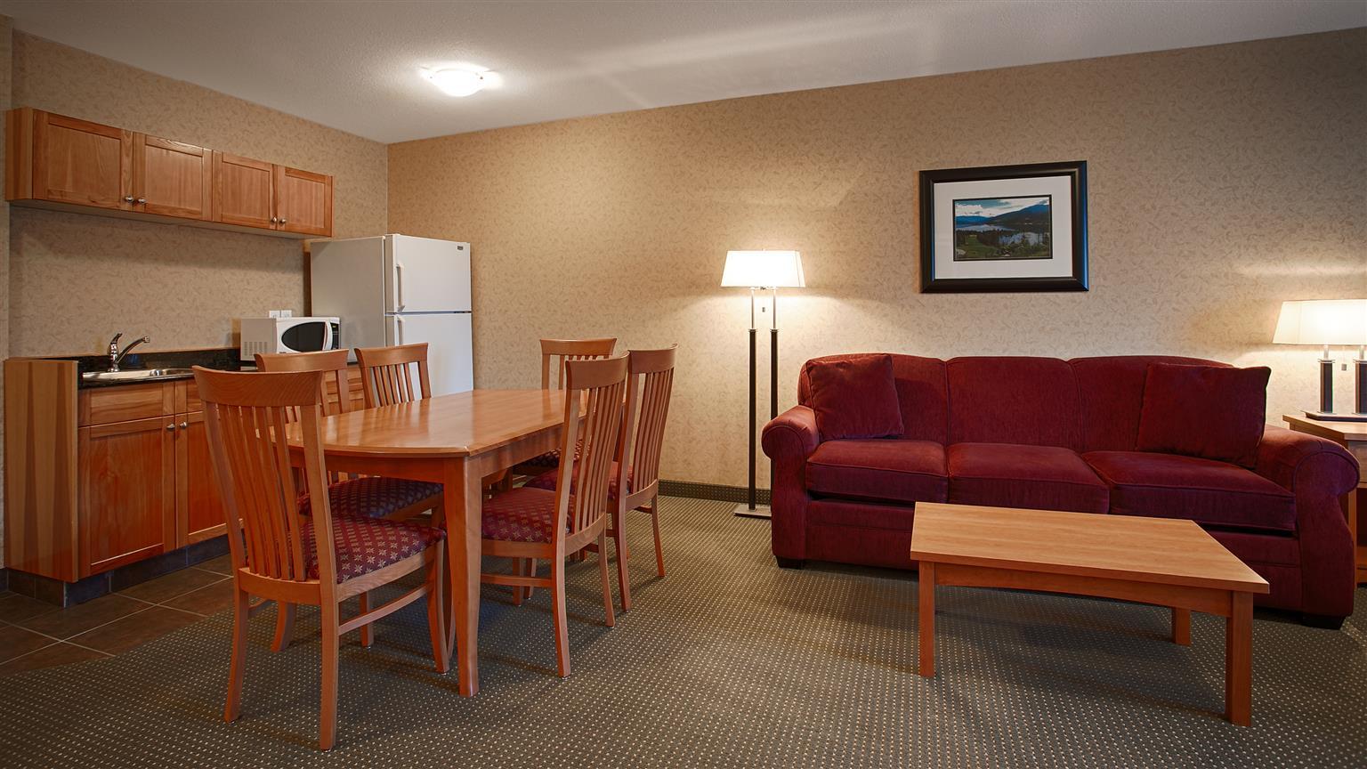 Best Western Sicamous Inn Exteriör bild